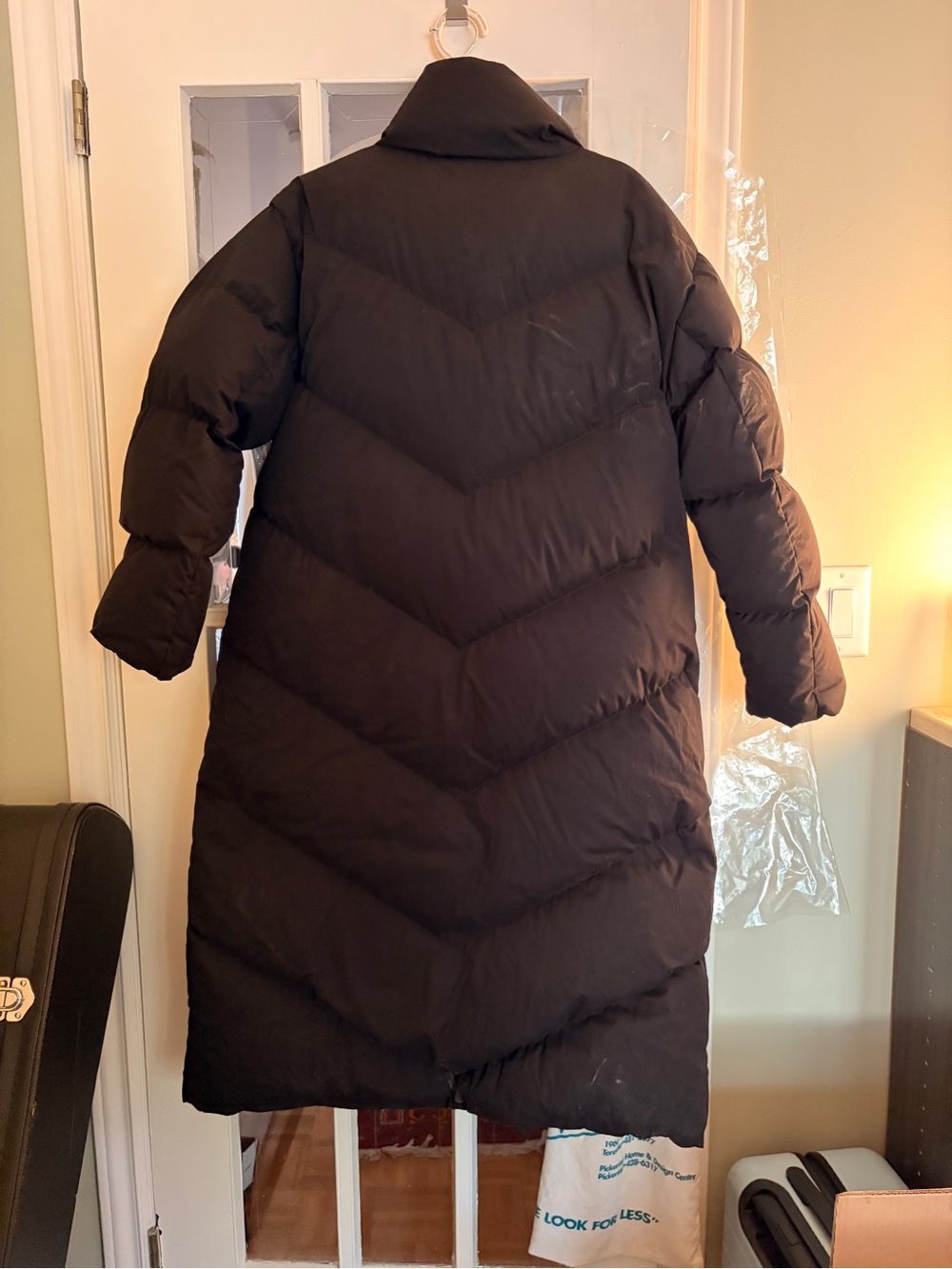 Aritzia Cloud Puff Long Jacket Small